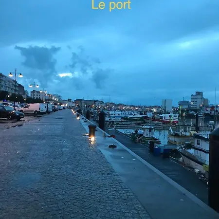 ベッド・アンド・ブレックファスト L Atypique L'Île-d'Olonne