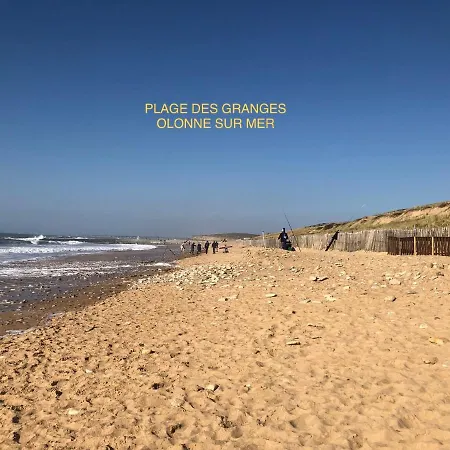 L Atypique ベッド・アンド・ブレックファスト