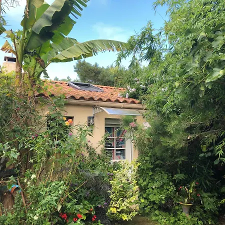 L Atypique Bed & Breakfast