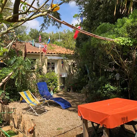 ベッド・アンド・ブレックファスト L Atypique L'Île-d'Olonne