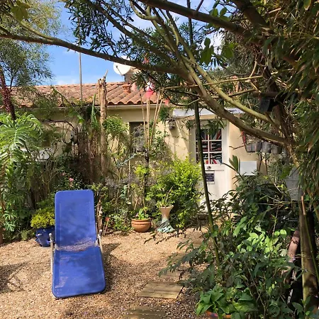 Bed & Breakfast L Atypique *