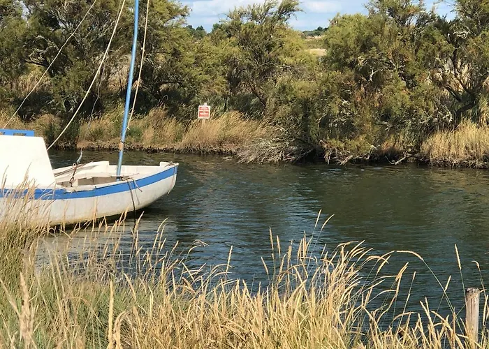 L Atypique Bed & Breakfast 3*